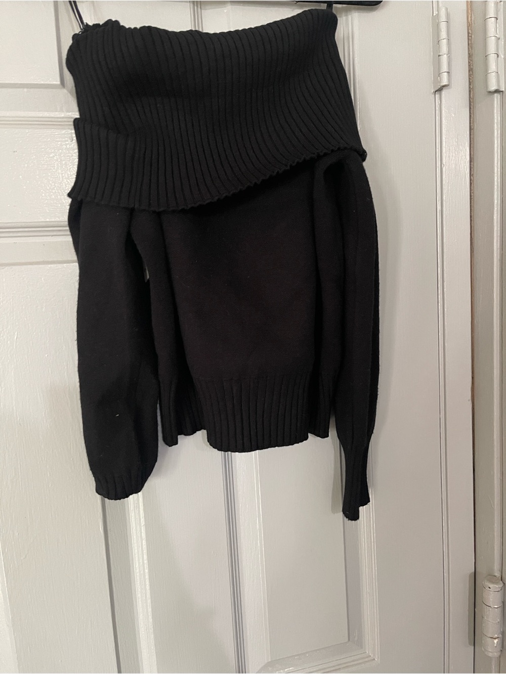 Women’s Off-the-Shoulder Ribbed Foldover Sweater - Black